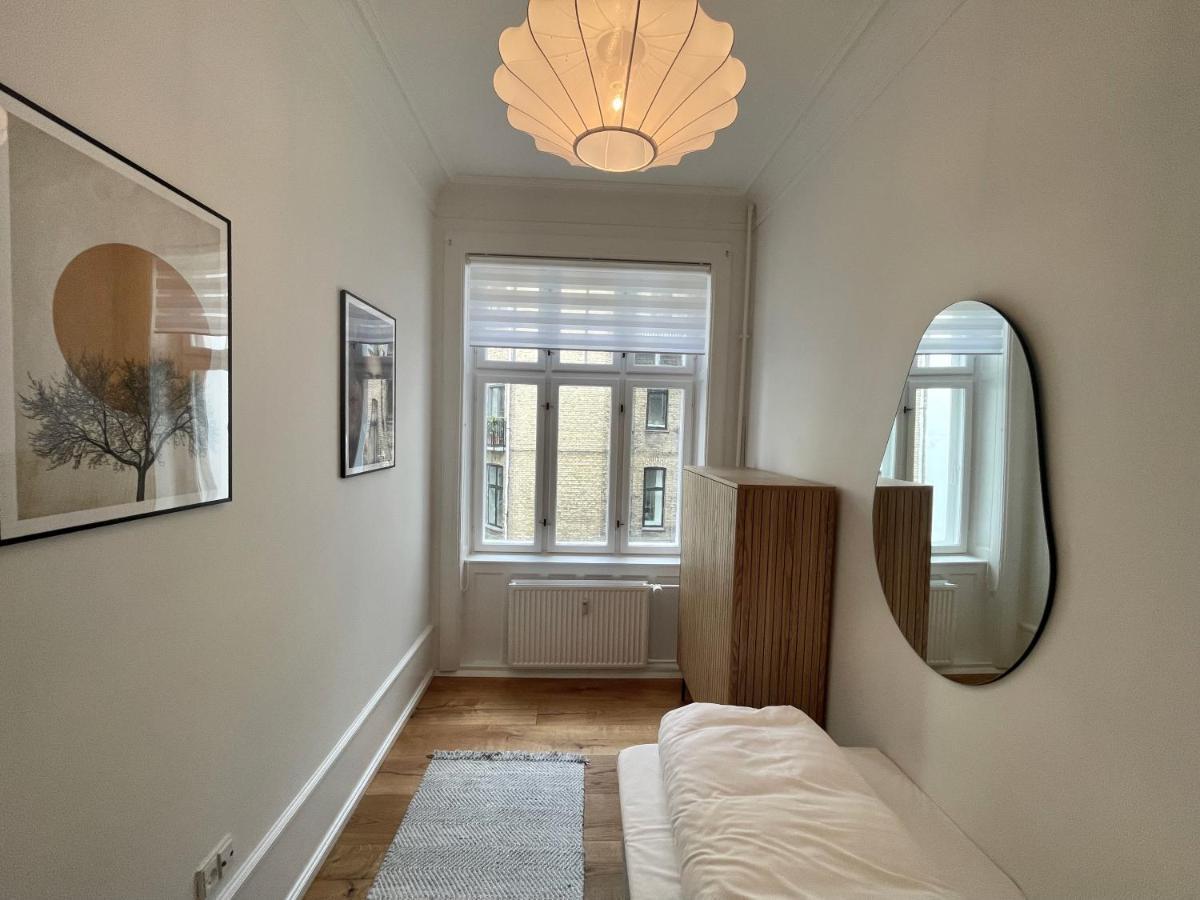Beautiful 3 Bedroom Flat Next To The Marble Church Copenhagen Luaran gambar